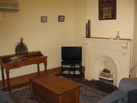 Harriett's Cottage Accommodation - Accommodation Sunshine Coast 2