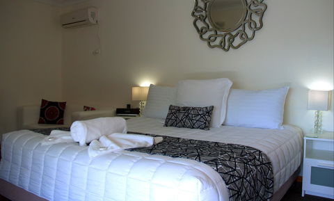 Karuah Motor Inn - Accommodation Sunshine Coast 0