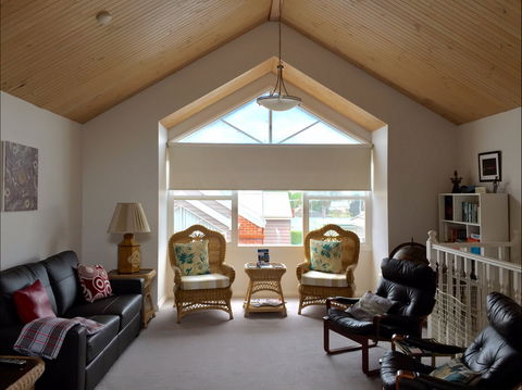 Osprey 10 - Queenscliff Townhouse - Accommodation Sunshine Coast 0
