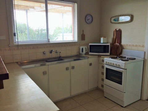 Rattie's Residence - Accommodation Sunshine Coast 2