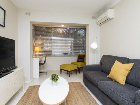 Staywest Apartments - Accommodation Sunshine Coast 0