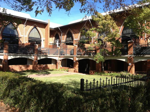 Staywest Apartments - Accommodation Sunshine Coast 1