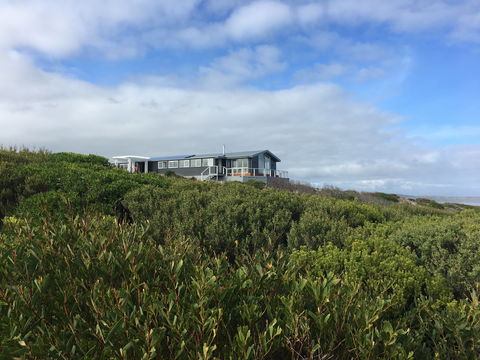 Taraki Lodge - Accommodation Sunshine Coast 0