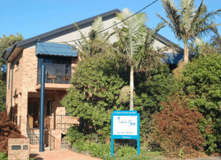 Creekside Inn - Accommodation Sunshine Coast