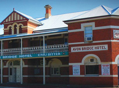 Avon Bridge Hotel - Accommodation Sunshine Coast 0