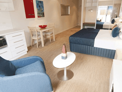 Broadwater Mariner Resort - Accommodation Sunshine Coast 0