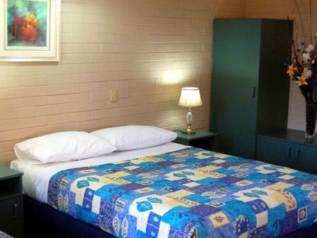 Dongara Hotel Motel - Accommodation Sunshine Coast 1