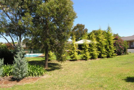 Aberdeen Motel - Accommodation Sunshine Coast 0