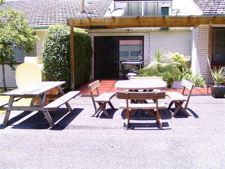 Acacia Motor Inn - Accommodation Sunshine Coast 0