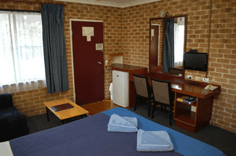 Acacia Motor Inn - Accommodation Sunshine Coast 2
