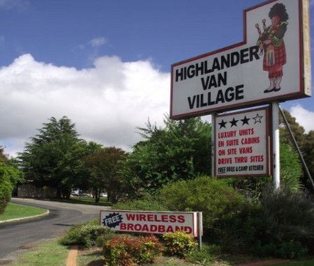 Highlander Van Village - Accommodation Sunshine Coast 0