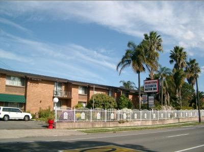 Adamstown Motor Inn - Accommodation Sunshine Coast 0