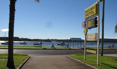 Beach Drive Motel - Accommodation Sunshine Coast 0