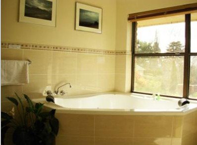 Bathurst Heights Bed And Breakfast - Accommodation Sunshine Coast 3