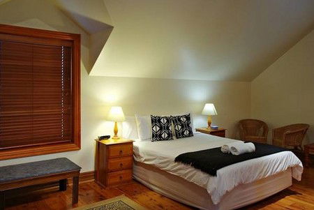 The Mews Studio Apartments - Accommodation Sunshine Coast 4