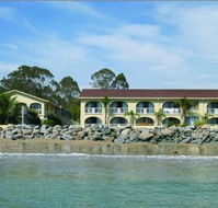 Edgewater Gardens - Accommodation Sunshine Coast