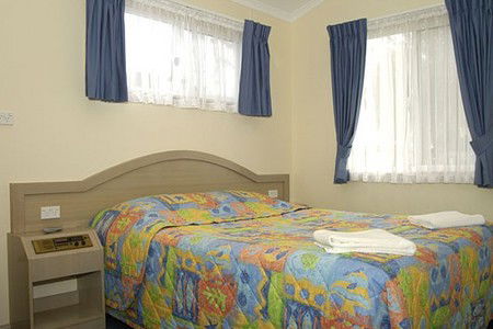 Berrara Beach Holiday Chalets - Accommodation Sunshine Coast 3