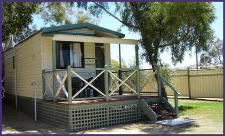 Batavia Coast Caravan Park - Accommodation Sunshine Coast 2