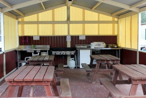 Albury All Seasons Tourist Park - Accommodation Sunshine Coast 1