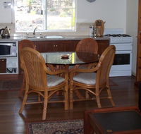 Jarrah Glen Cabins - Accommodation Sunshine Coast