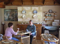 Rock Of Ages Cottage Bed And Breakfast - Accommodation Sunshine Coast 2