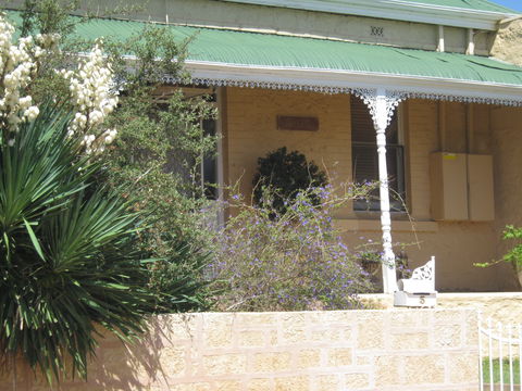 Amalie Cottage - Accommodation Sunshine Coast 0
