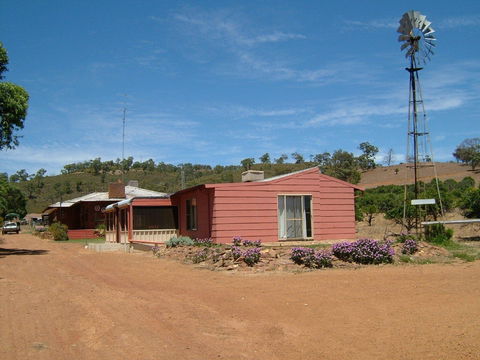 Bindoon's Windmill Farm - Accommodation Sunshine Coast 0