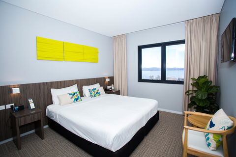 Ibis Styles The Entrance - Accommodation Sunshine Coast 2
