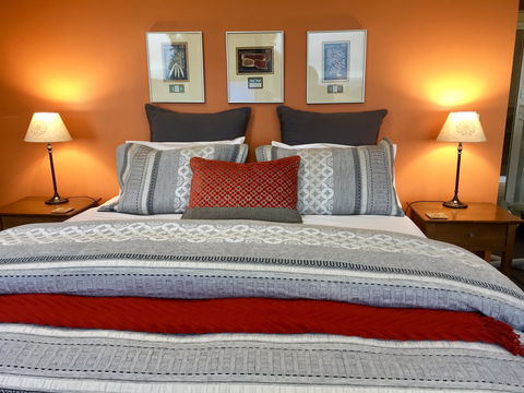 Llarrinda Bed & Breakfast - Accommodation Sunshine Coast 1