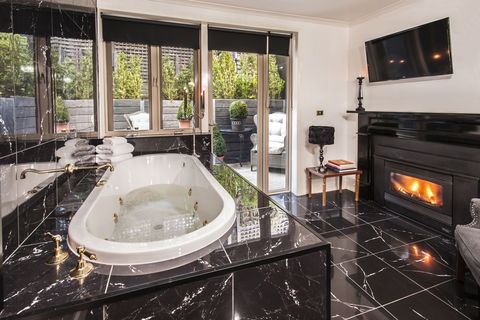 Loft In The Mill Boutique Accommodation - Accommodation Sunshine Coast 2