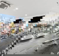 Meriton Suites Campbell Street - Accommodation Sunshine Coast