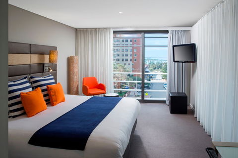 Novotel Newcastle Beach - Accommodation Sunshine Coast 0