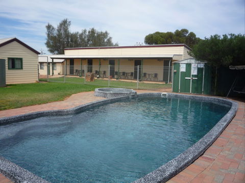 Nuttbush Retreat - Accommodation Sunshine Coast 0