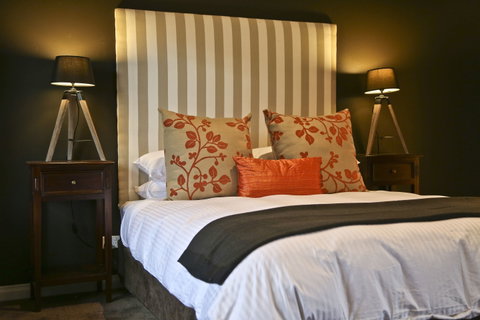 One Paddock Currency Creek Villas And RETREAT - Accommodation Sunshine Coast 1