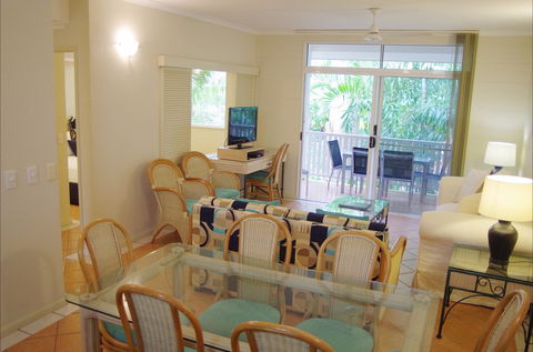Palm Cove Tropic Apartments - Accommodation Sunshine Coast 2