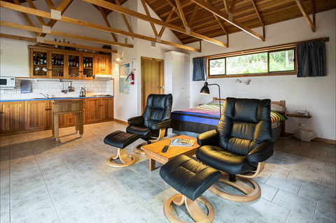 Partridge Farm - Accommodation Sunshine Coast 2