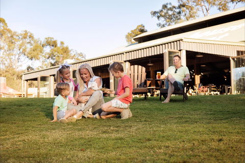 Paradise Country Farmstay - Accommodation Sunshine Coast 0