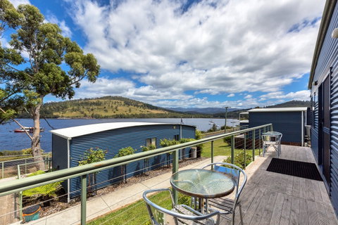 Port Huon Cottages - Accommodation Sunshine Coast 2