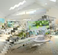 Stylish Interiors in the Bay - Accommodation Sunshine Coast