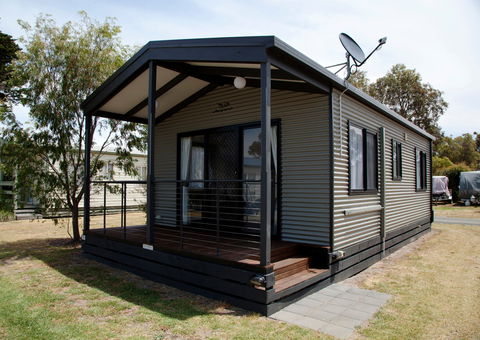 Swan Bay Holiday Park - Accommodation Sunshine Coast 2