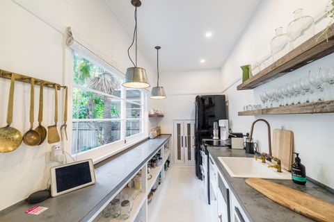 The Greenhouse  Retreat Pearl Beach - Accommodation Sunshine Coast 0
