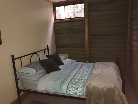 13 Broadbeach Drive, Carrickalinga - Accommodation Sunshine Coast 2