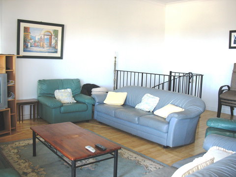 31 Stacey Drive, Carrickalinga - Accommodation Sunshine Coast 1