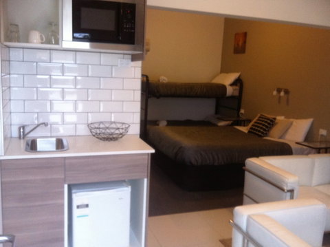 Altair Motel And Restaurant - Accommodation Sunshine Coast 0