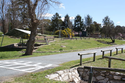 Barbour Park Rest Area - Accommodation Sunshine Coast 1