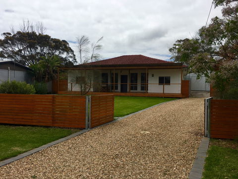 Carry Getaway - Accommodation Sunshine Coast 0