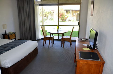 Coonawarra Motor Lodge - Accommodation Sunshine Coast 1