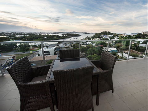 Curtis Central Apartments - Accommodation Sunshine Coast 2