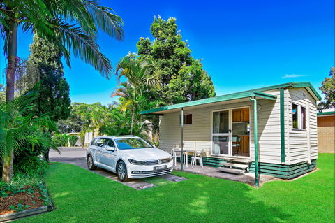 Diamond Waters Caravan Park - Accommodation Sunshine Coast 2