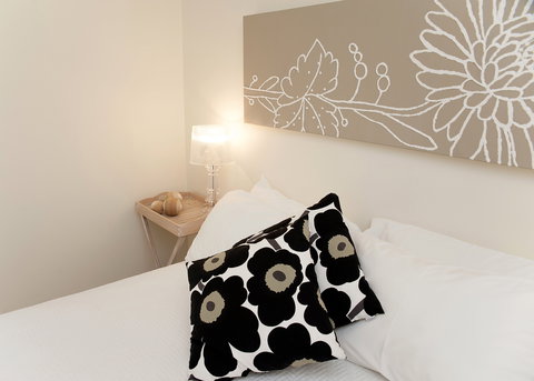 Driftwood House - Robe Retreats - Accommodation Sunshine Coast 1